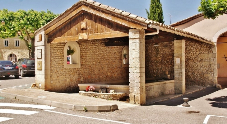 Le Lavoir - Saint-Maurice-sur-Eygues