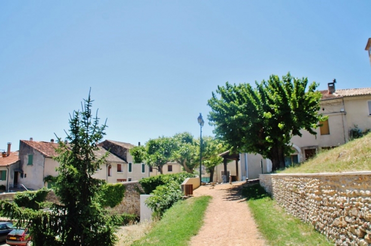 Le Village - Saint-Maurice-sur-Eygues