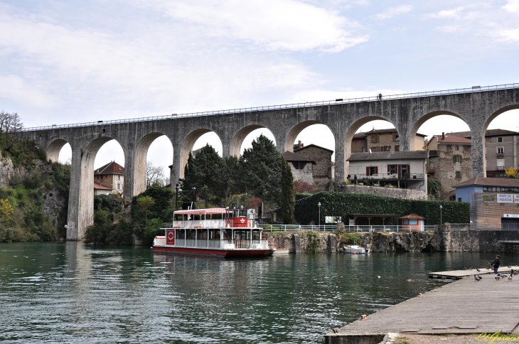 Aqueduc - Saint-Nazaire-en-Royans