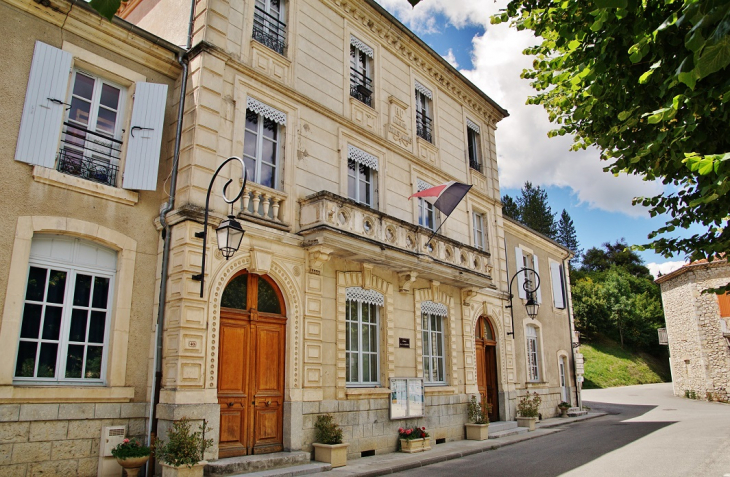 La Mairie - Saint-Nazaire-le-Désert