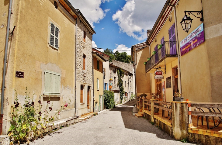 La Commune - Saint-Nazaire-le-Désert