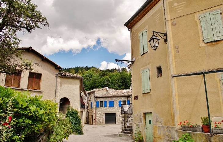 La Commune - Saint-Nazaire-le-Désert