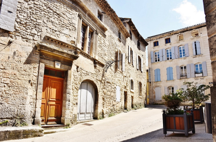 La Commune - Saint-Paul-Trois-Châteaux