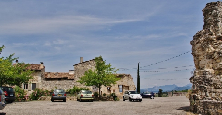 Le Village - Sauzet