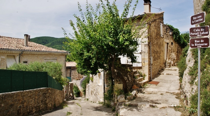 Le Village - Sauzet