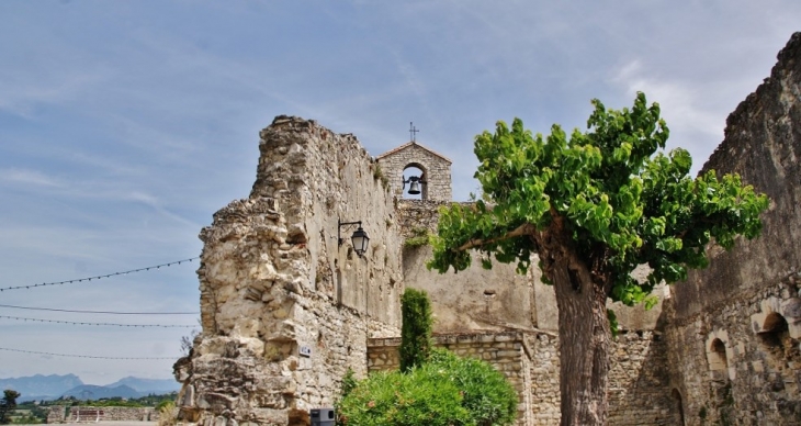 Le Château ( ruines ) - Sauzet