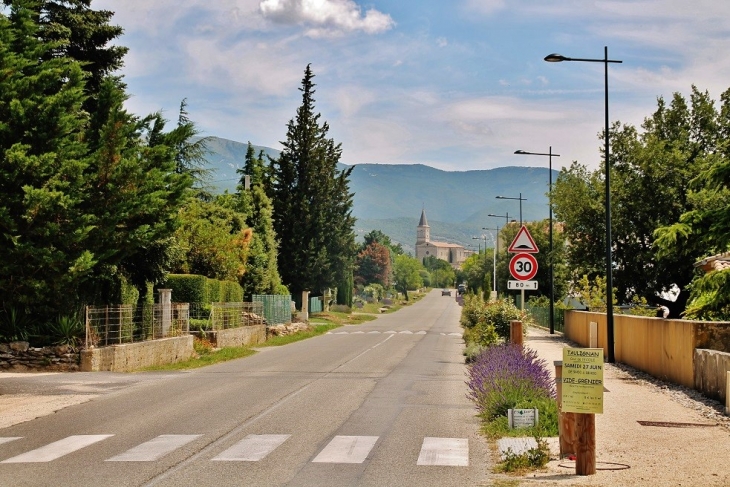 La Commune - Taulignan