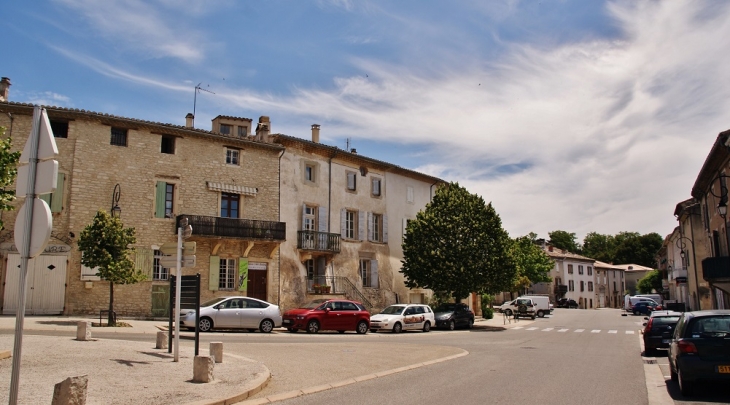 La Commune - Taulignan