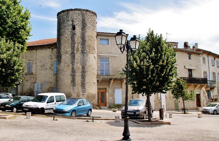 La Commune - Taulignan