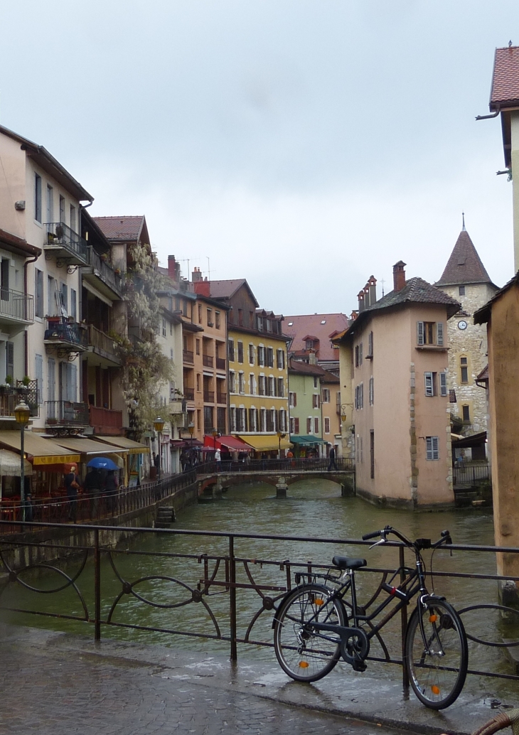 Annecy. La vieille ville. 