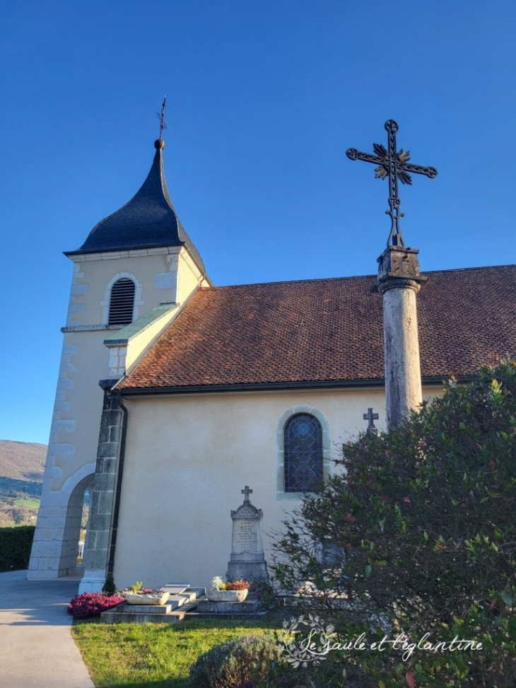 Église de Bassy   (saule-eglantine.fr)