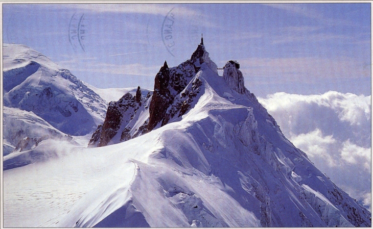 L'Aiguille du Midi 3842m (carte postale de 1990) - Chamonix-Mont-Blanc