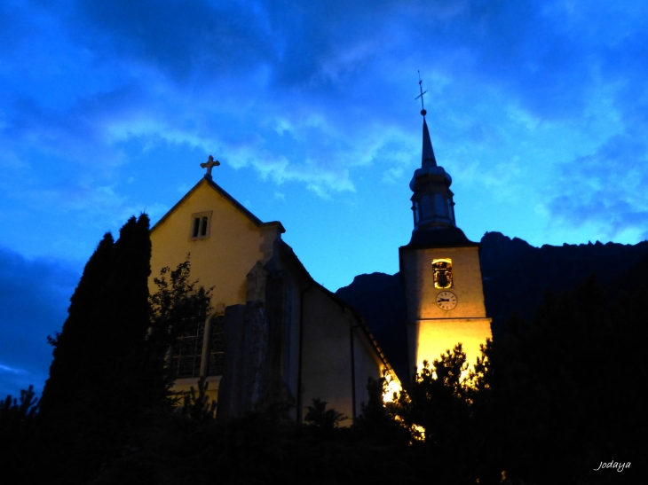 Chamonix Mont Blanc. Église Saint Michel. - Chamonix-Mont-Blanc