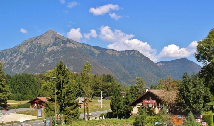 Le Village - Châtillon-sur-Cluses