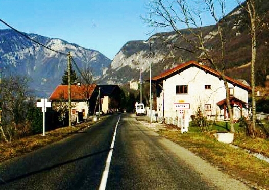 Entrée d'Arcine - Clarafond-Arcine