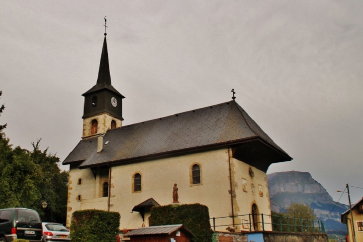 église Saint-André - Domancy