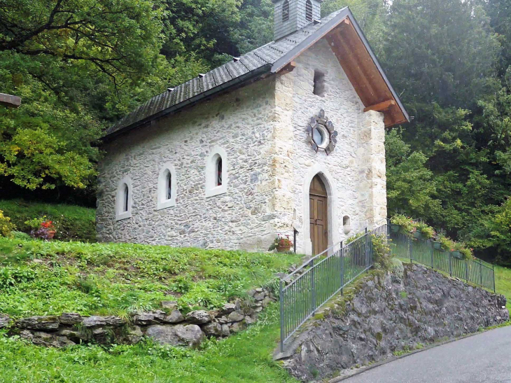 La chapelle Sainte Anne à Gys - Le Biot