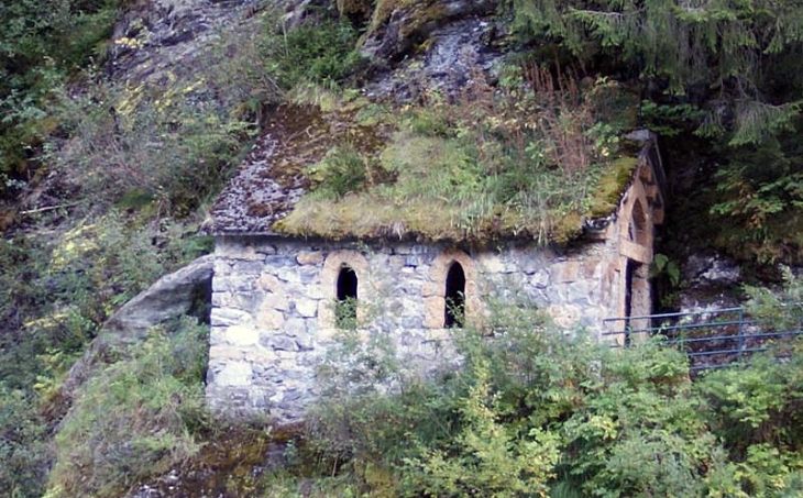 Chapelle dans la montagne - Les Contamines-Montjoie