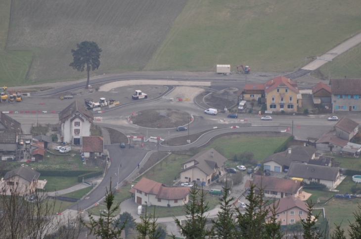 Réalisation du rond point - Marlens