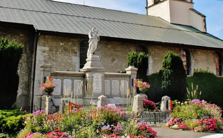 Monument-aux-Morts - Passy