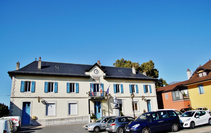 La Mairie - Saint-Pierre-en-Faucigny