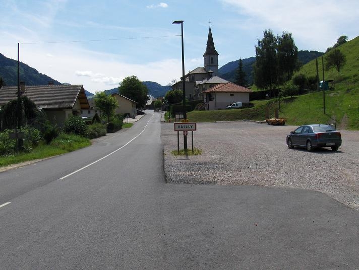 Entrée du village de Vailly