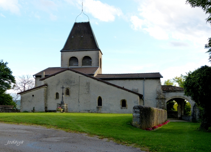 Beauvoir de Marc. L'église. - Beauvoir-de-Marc