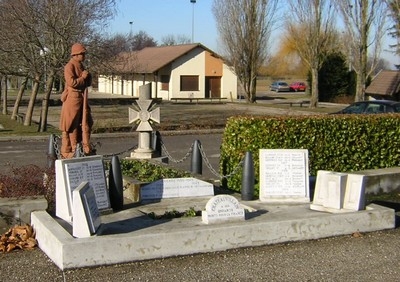 Monument aux morts - Châteauvilain