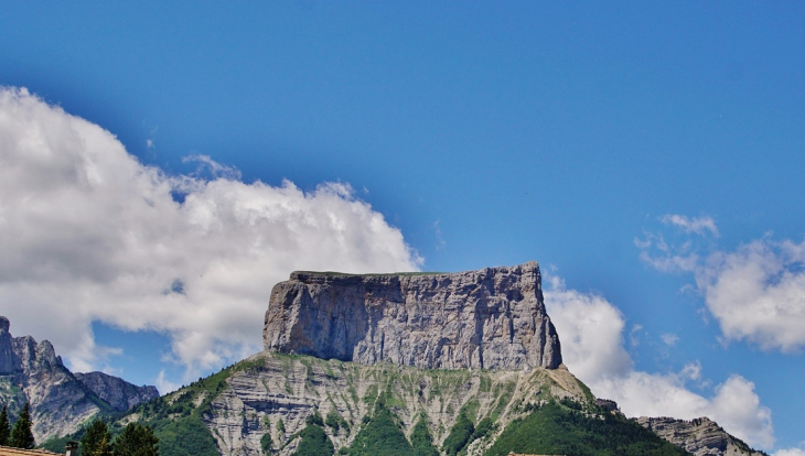 Le Mont Aiguille - Chichilianne