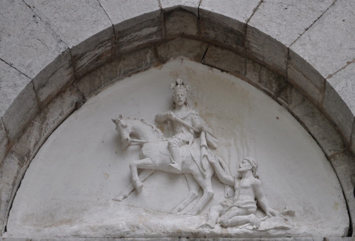 Le Fronton de l'Eglise - Cordéac