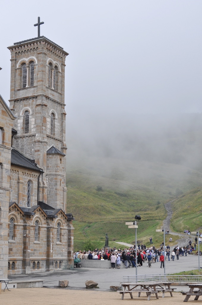 La Basilique - La Salette-Fallavaux