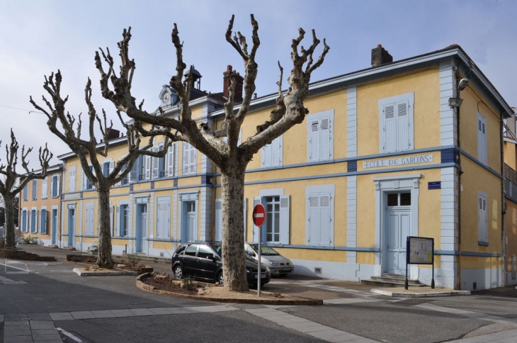 L'Ecole Communale - Les Roches-de-Condrieu