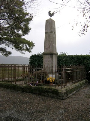 Monument aux morts - Montcarra