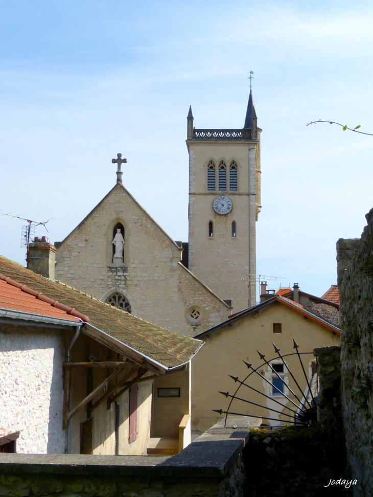 Morestel. Église Saint Symphorien.