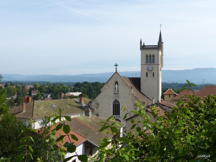 Morestel. Église Saint Symphorien.