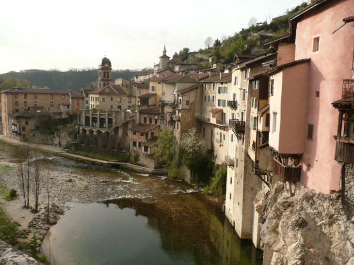 Vue d'ensemble depuis le pont sur la Bourne - Pont-en-Royans