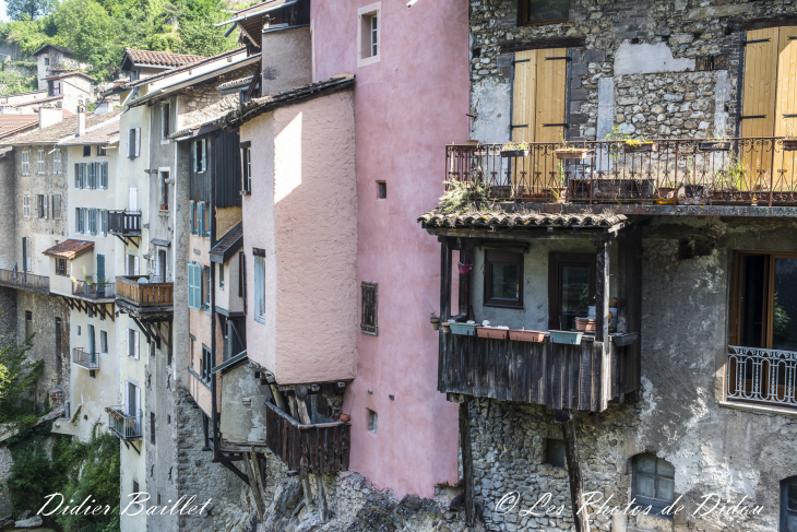 Les maisons suspendues - Pont-en-Royans