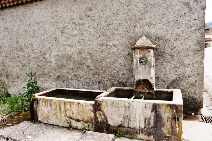 Fontaine - Prébois