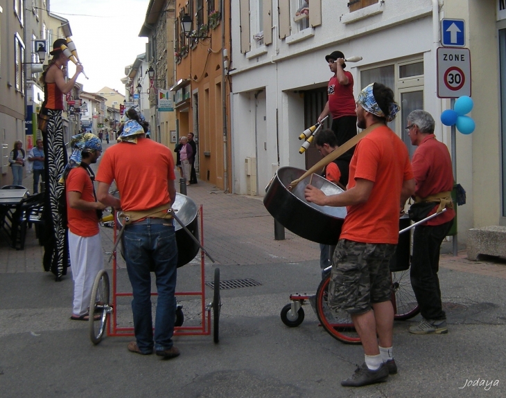 Saint Jean de Bournay. Fête de la Musique 2011.  - Saint-Jean-de-Bournay