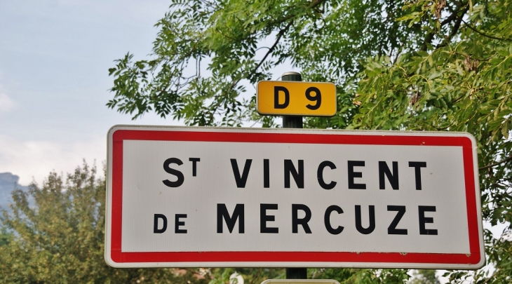  - Saint-Vincent-de-Mercuze