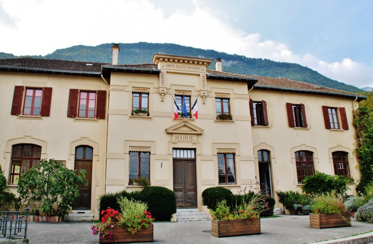 La Mairie - Saint-Vincent-de-Mercuze