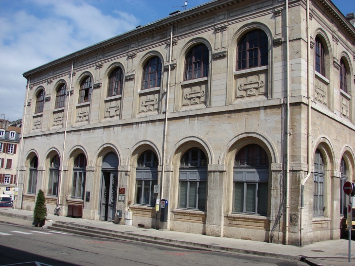 Le Musée des beaux arts et de l'archéologie - Vienne