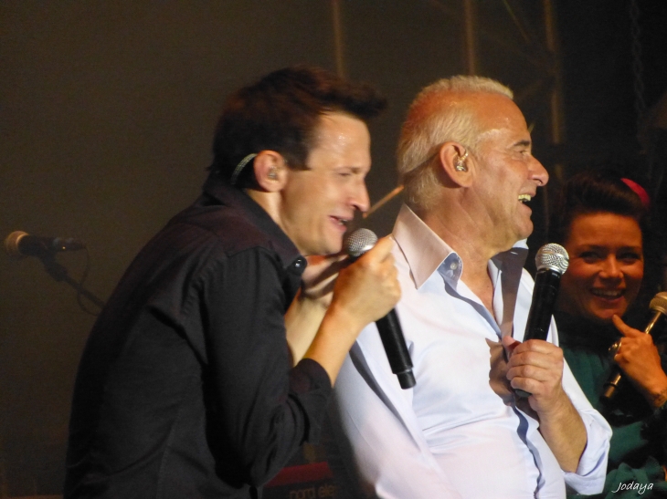 Villefontaine. Concert Michel Fugain 21 juin 2014.