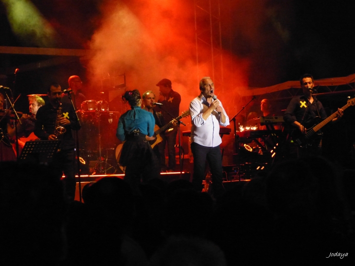 Villefontaine. Concert Michel Fugain 21 juin 2014.