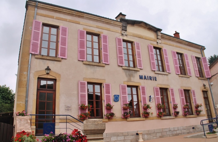 La Mairie - La Bénisson-Dieu