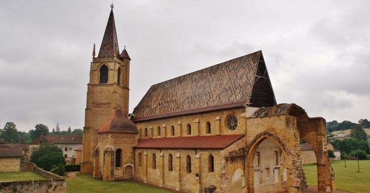 !Abbatial Saint-Bernard - La Bénisson-Dieu