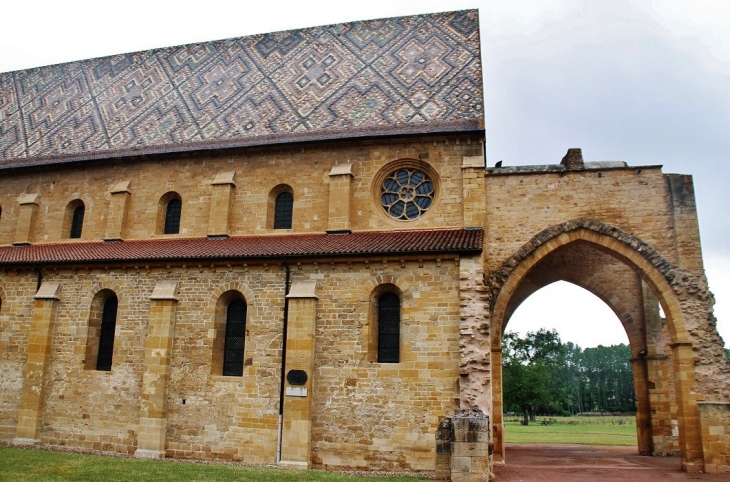 !Abbatial Saint-Bernard - La Bénisson-Dieu