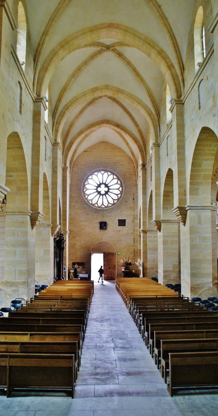 !Abbatial Saint-Bernard - La Bénisson-Dieu