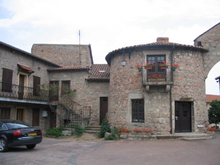 Maison à l'entrée du village - Le Crozet