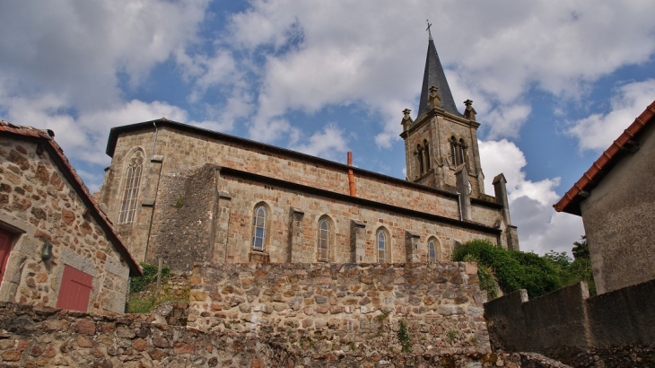   église Notre-Dame de la Nativité  - Le Crozet